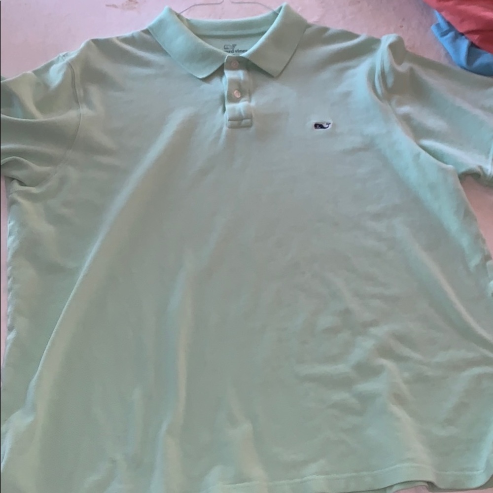 Light green vineyard vines polo